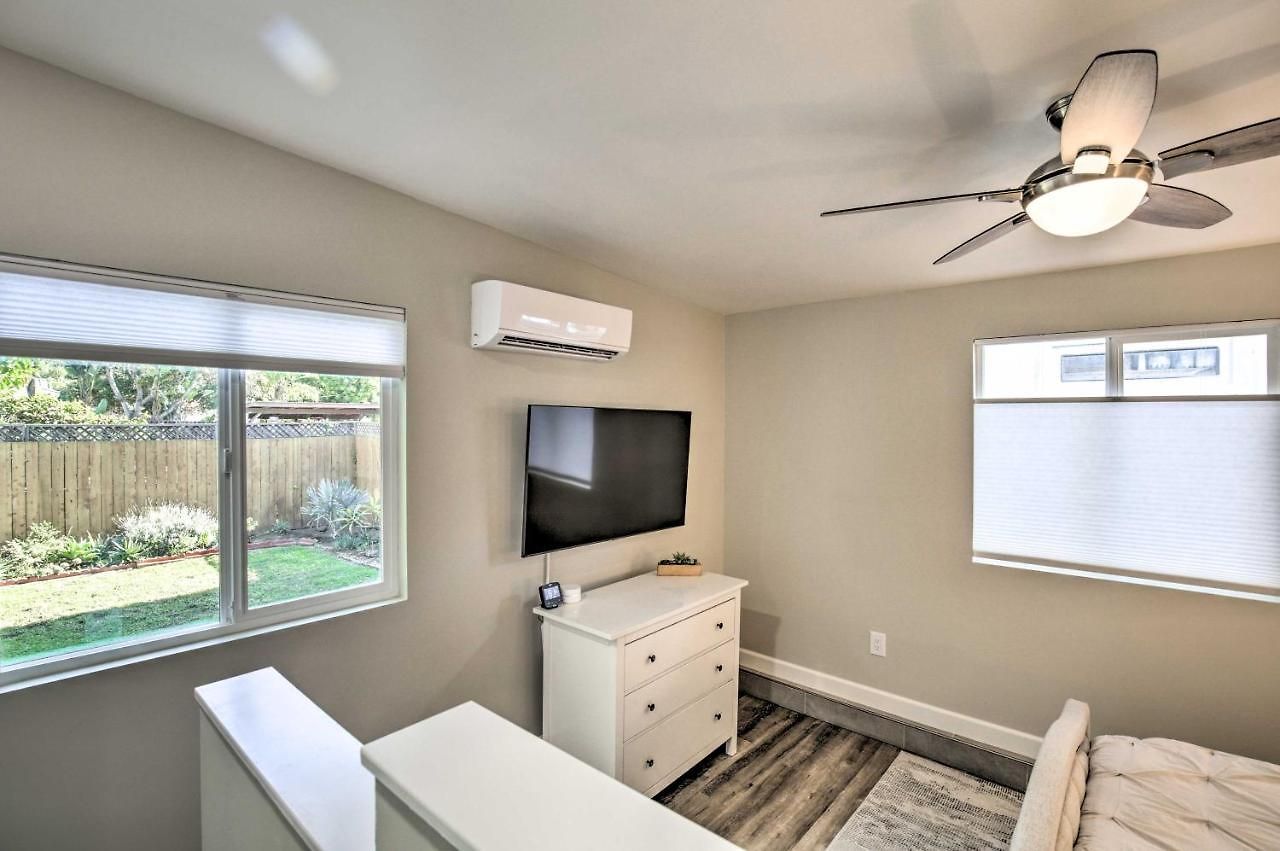 Coastal Home: 1 Mi To & Downtown Carlsbad