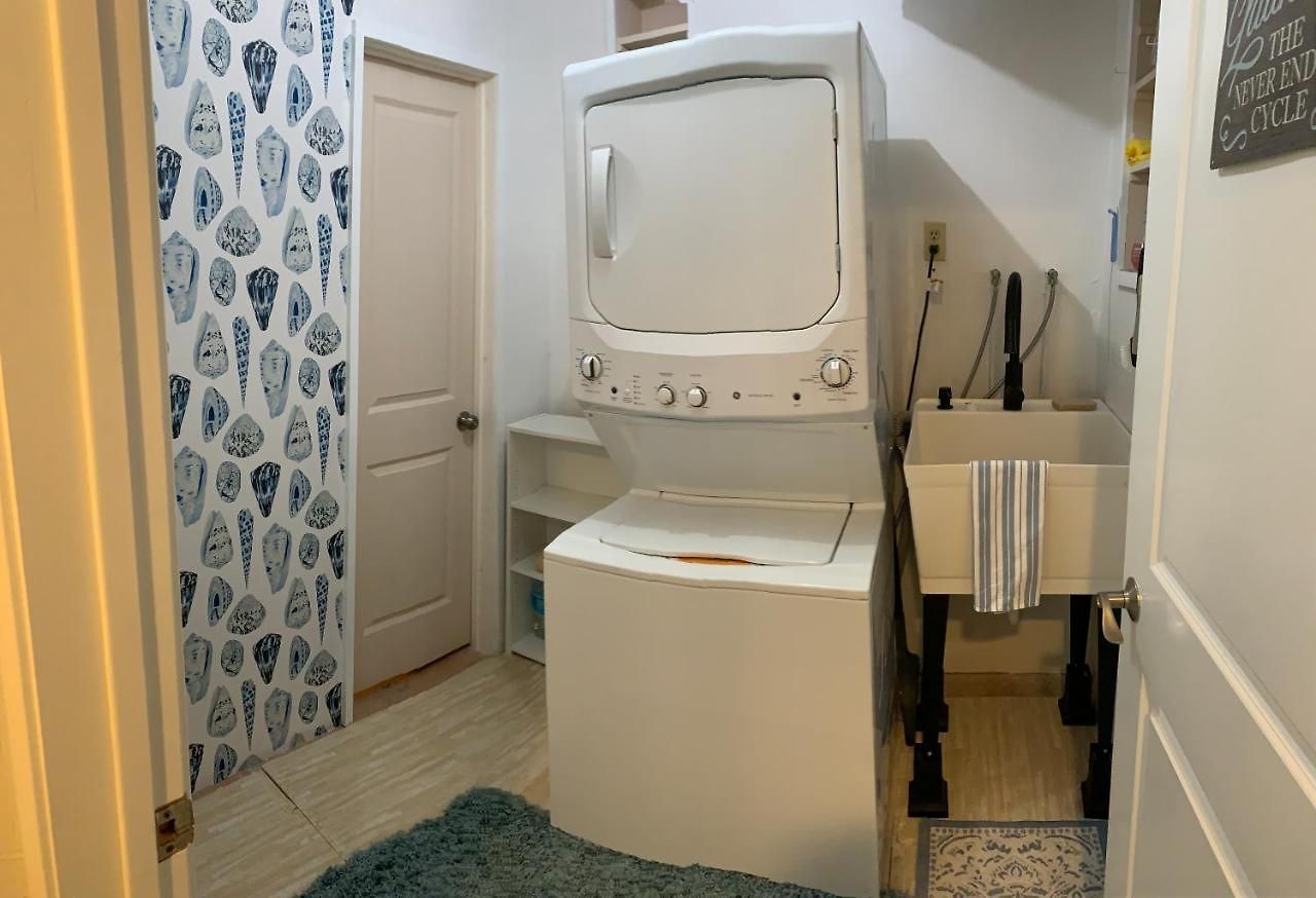 Cozy Carlsbad Village Studio Carlsbad