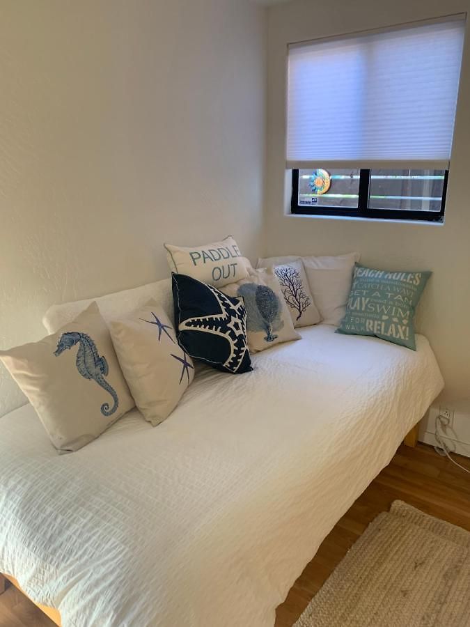Cozy Carlsbad Village Studio * Carlsbad
