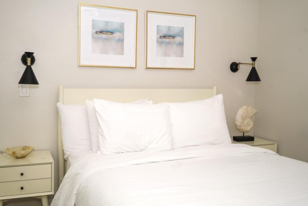 Ocean Front 4*
