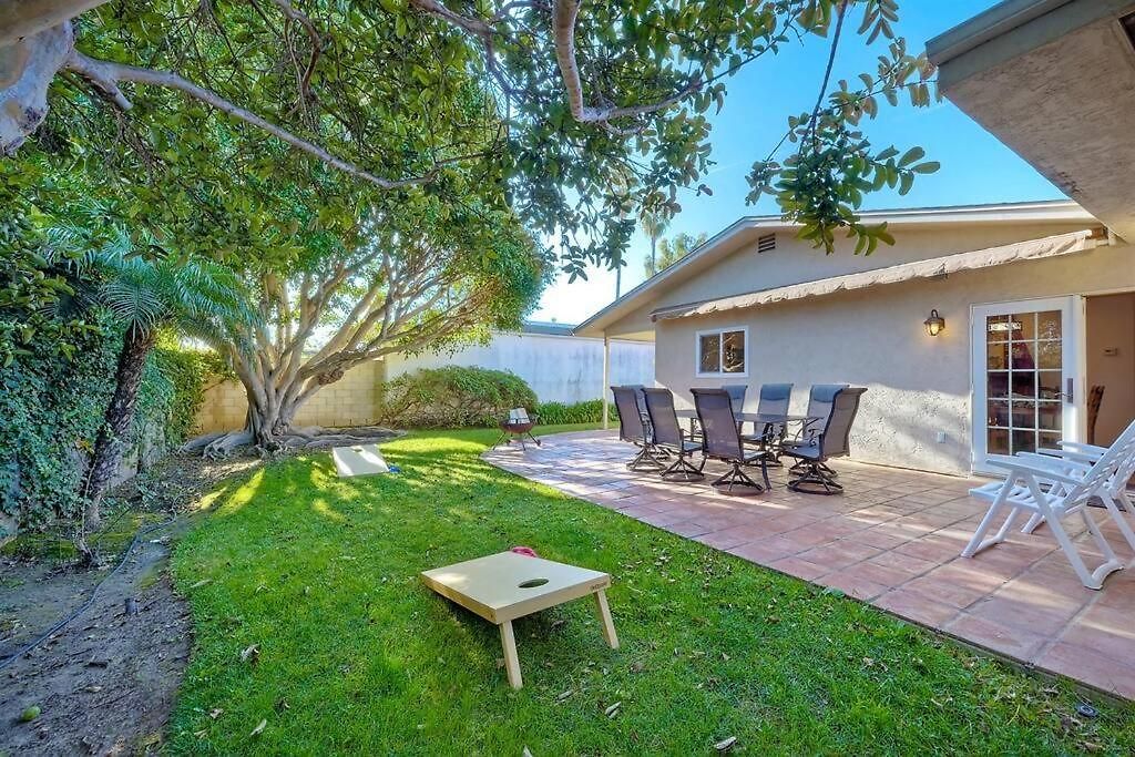 Holiday home Great Group Retreat! Hacienda Decor, Spacious Floor Plan, Private Backyard Carlsbad