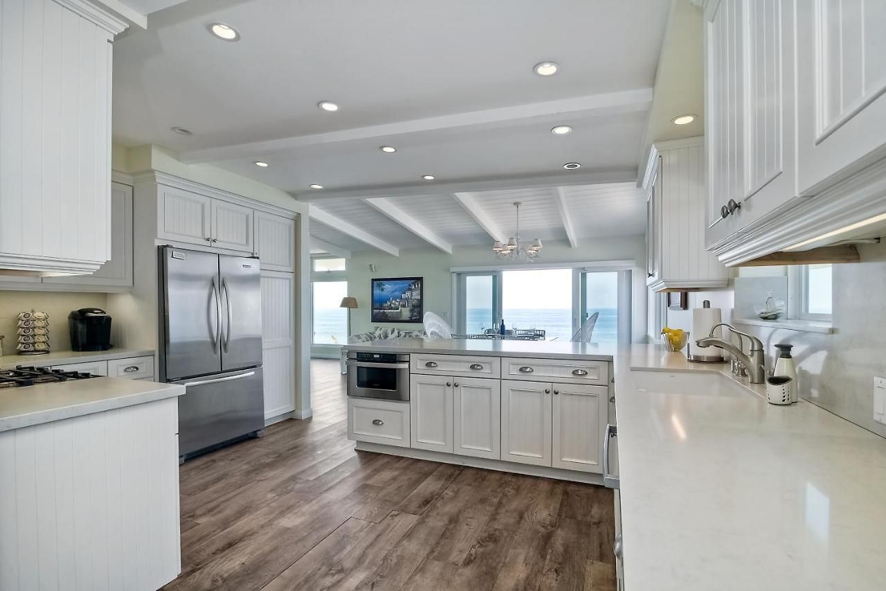 Oceanfront With Private Access, Remodeled Kitchen * Carlsbad