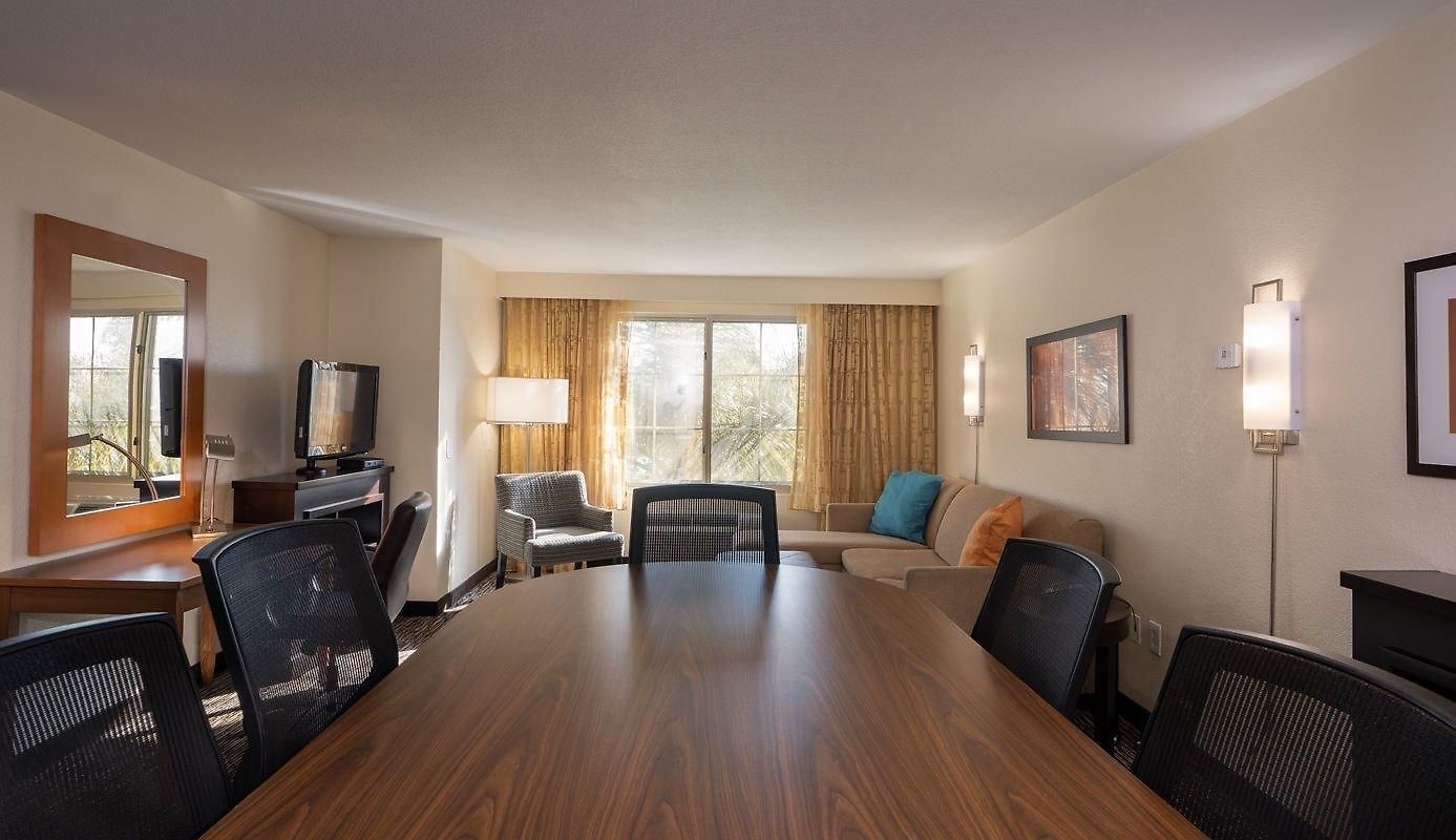 Hyatt House San Diego Carlsbad 4*