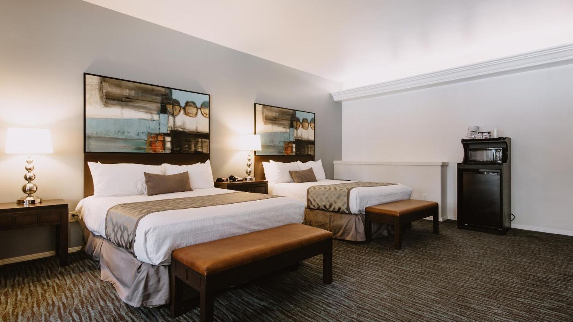 Hotel Tamarack 3*