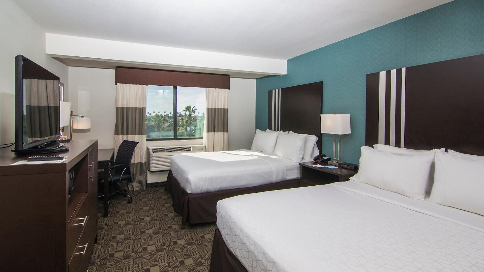 Express & By Ihg Carlsbad