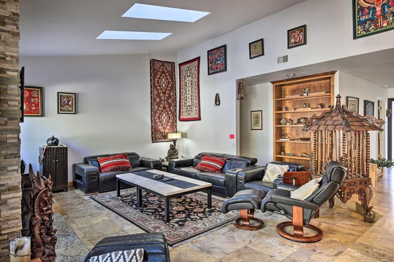 Getaway - Furnished Patio + Pool! Carlsbad