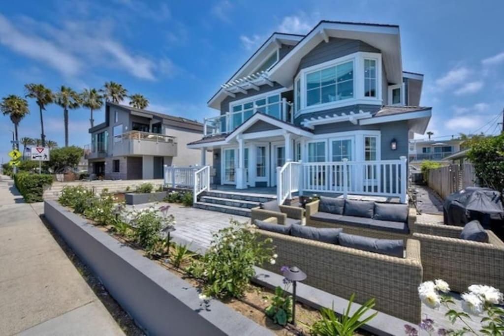 Luxury Ocean Views & Steps To The - Tower 36 Upper Unit Aparthotel
