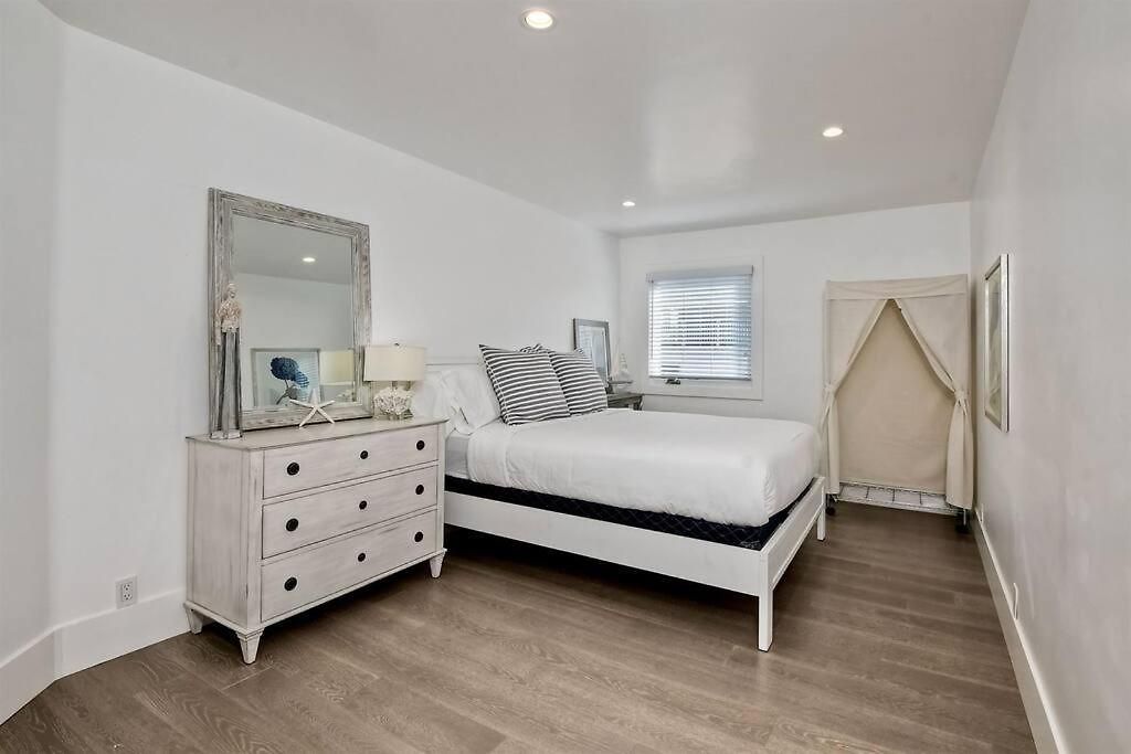 Luxury Ocean Views & Steps To The - Tower 36 Upper Unit Aparthotel 4*