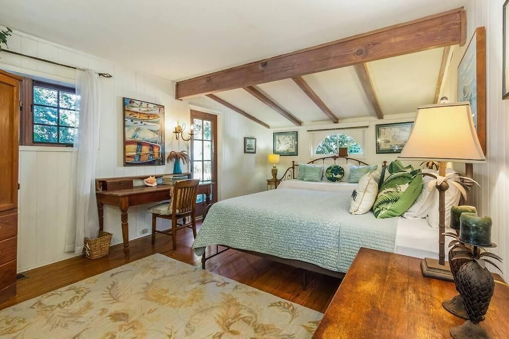 Holiday home Oceanview, Walk To Beach, Fire Pit