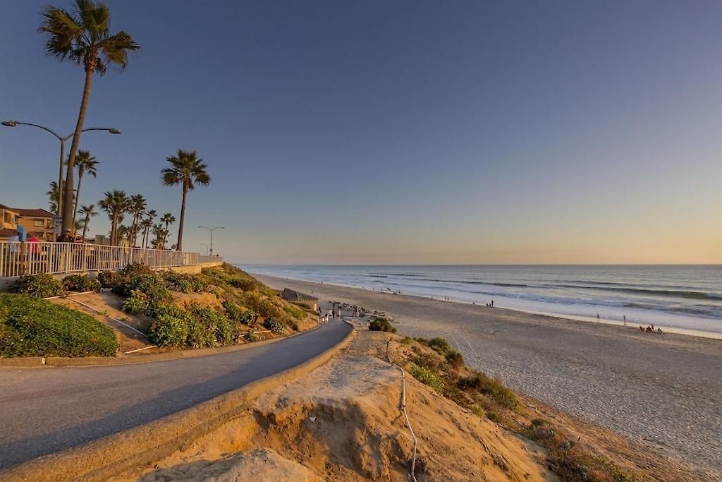 Ocean View From Private Patio, Steps To Beach, Parking Apartment Carlsbad
