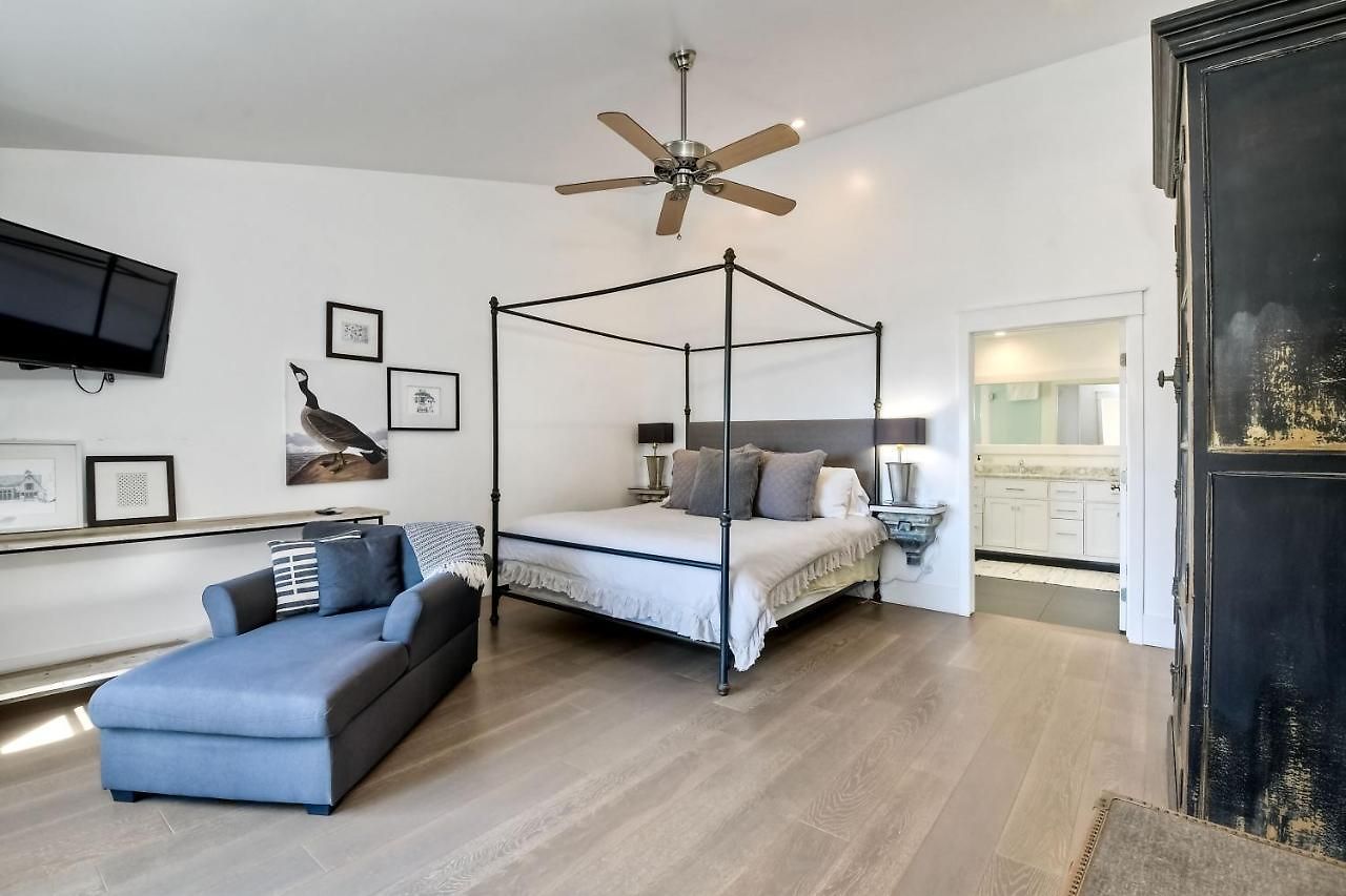 Aparthotel Luxury Ocean Views & Steps To The - Tower 36 Lower Unit 4*