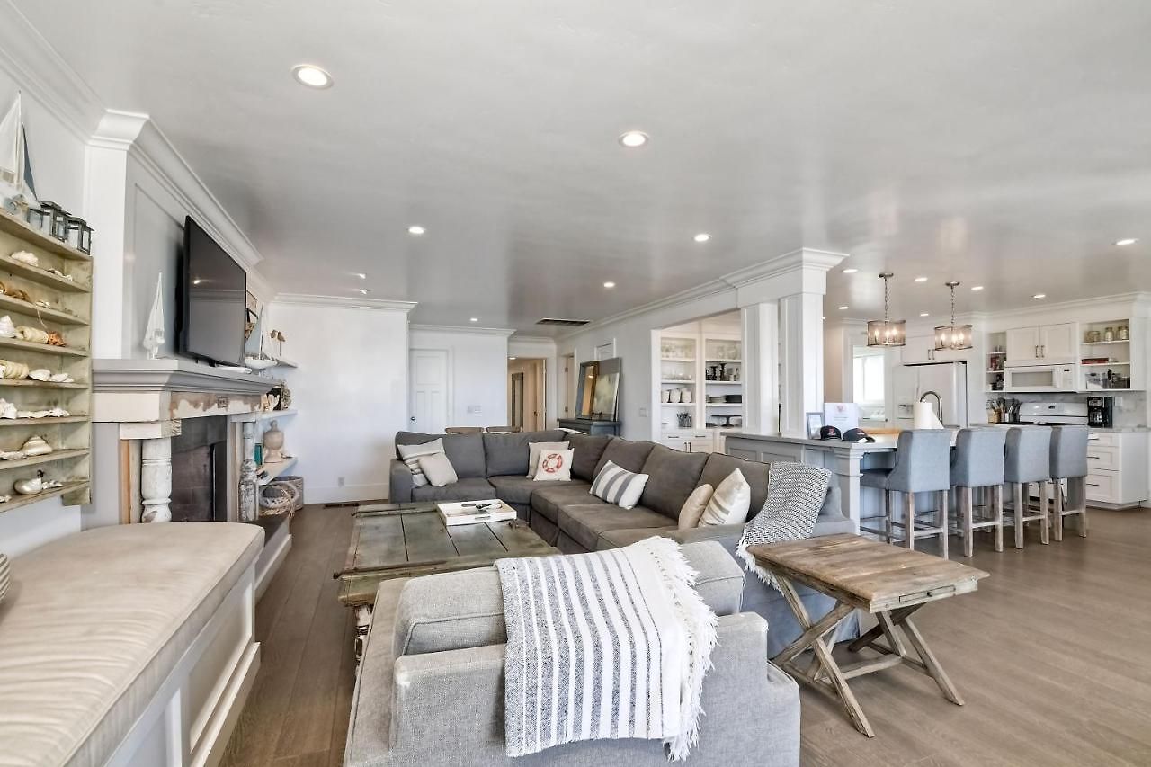 Luxury Ocean Views & Steps To The - Tower 36 Lower Unit 4*