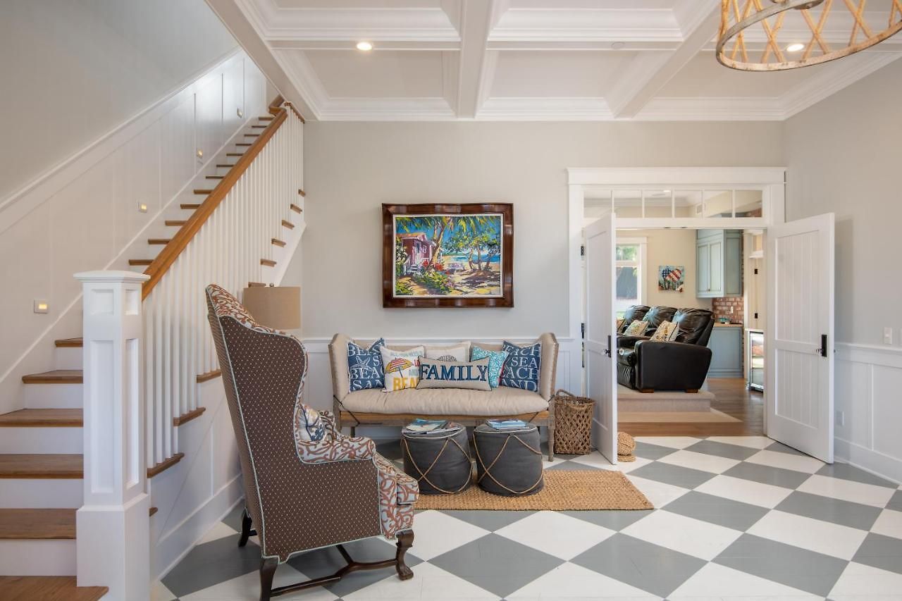 Holiday home Luxury Beachfront Family Retreat | Stunning Ocean View, Private Hot Tub, Home Cinema