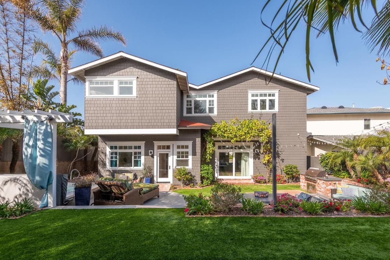 Luxury Beachfront Family Retreat | Stunning Ocean View, Private Hot Tub, Home Cinema * Carlsbad