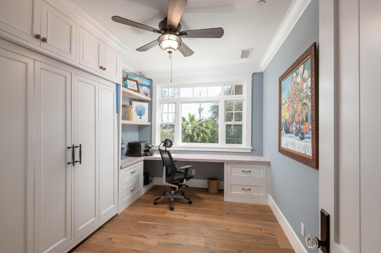 Holiday home Luxury Beachfront Family Retreat | Stunning Ocean View, Private Hot Tub, Home Cinema