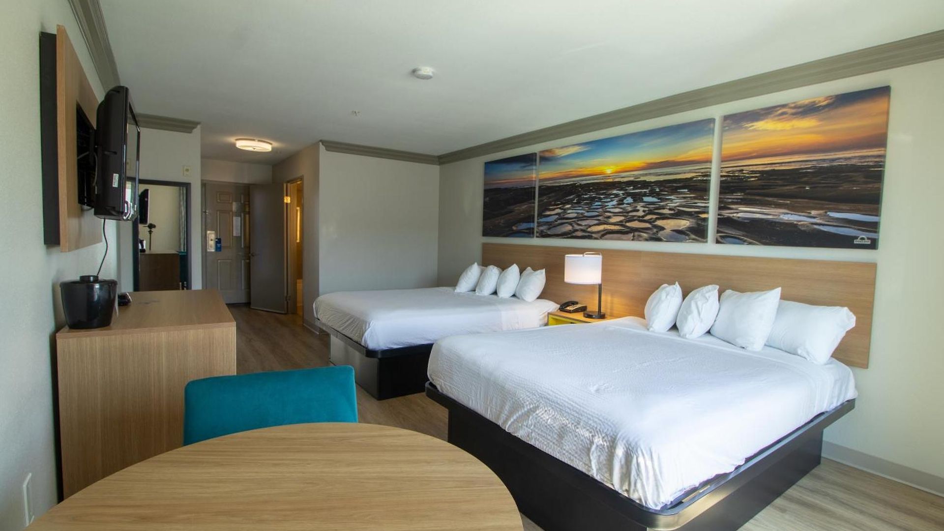 Days By Wyndham Hotel 2*
