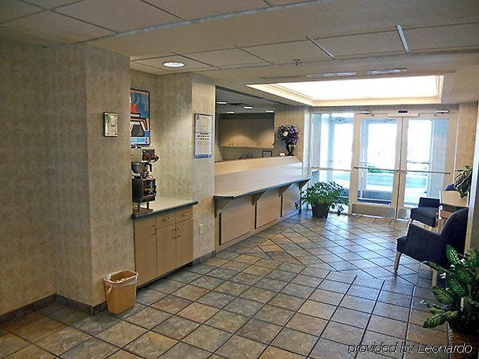 6-carlsbad, Ca - Village Hotel