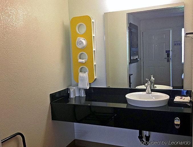 6-carlsbad, Ca - Village 2*