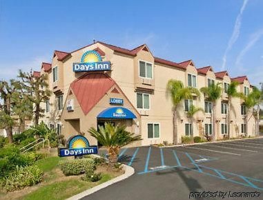 Days By Wyndham Hotel