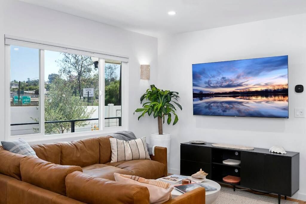 Coasta Casa, Retreat By The Sea. E-charger.