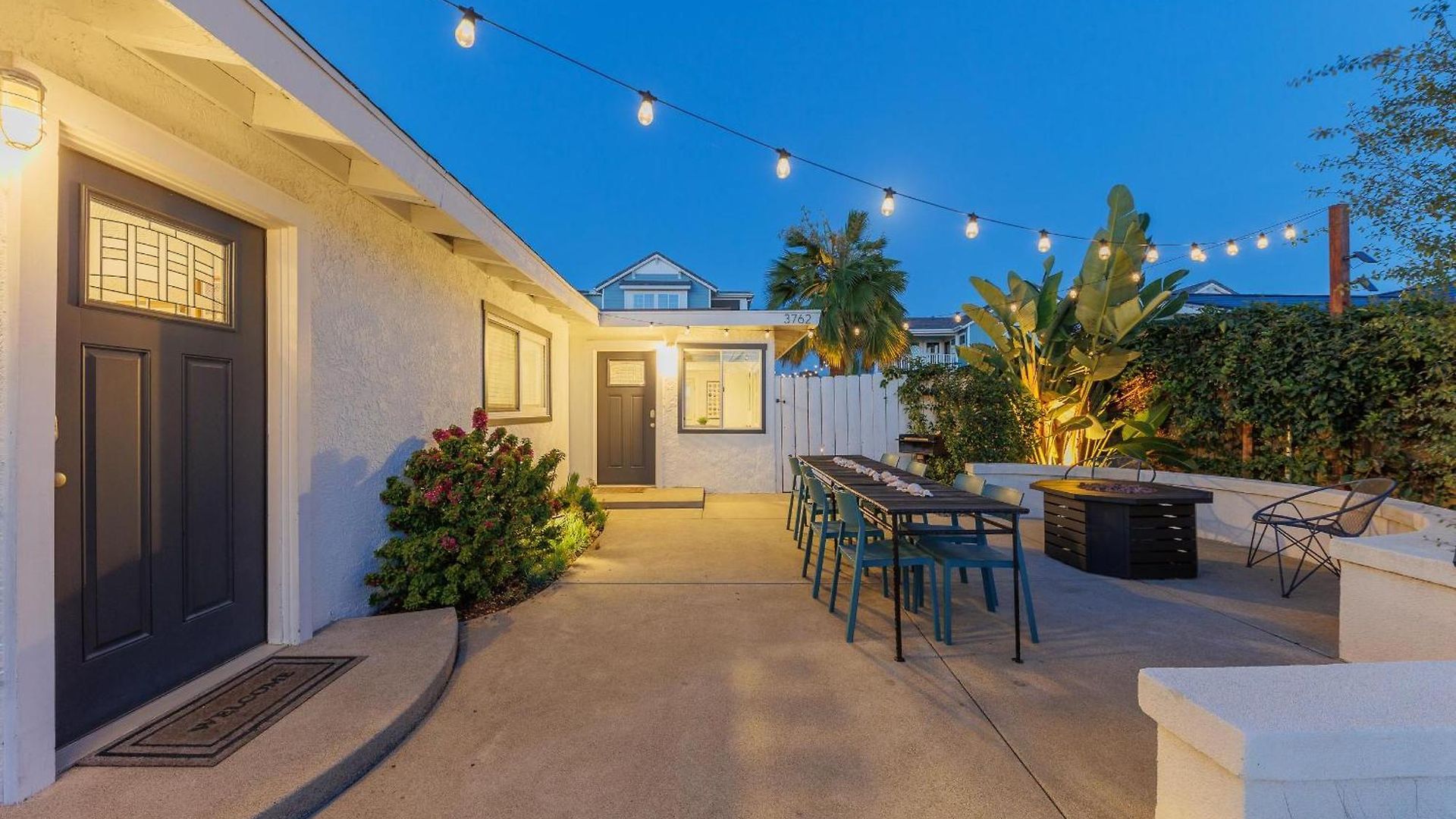 Pet Friendly Bungalow, Close To *