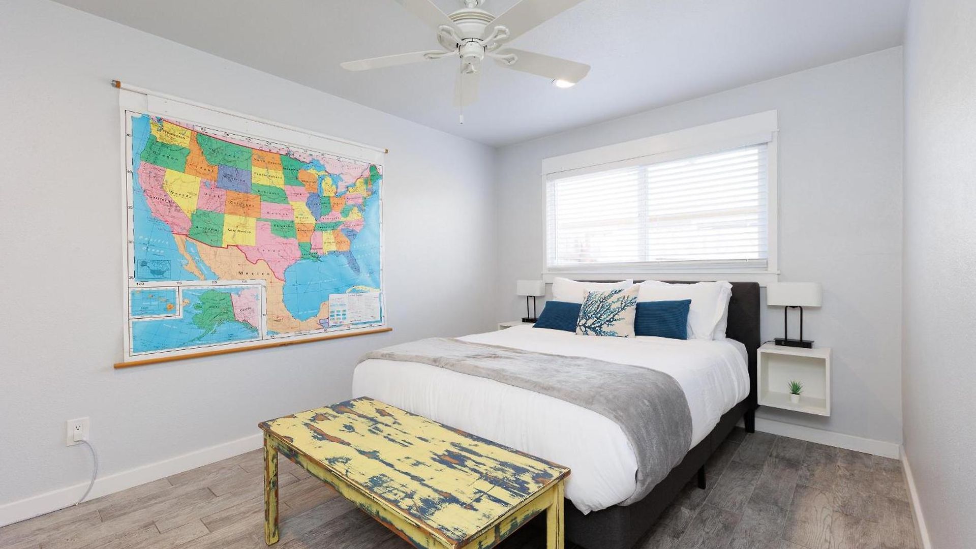 Holiday home Charming - 4br, Sleeps 10, Pets Ok *