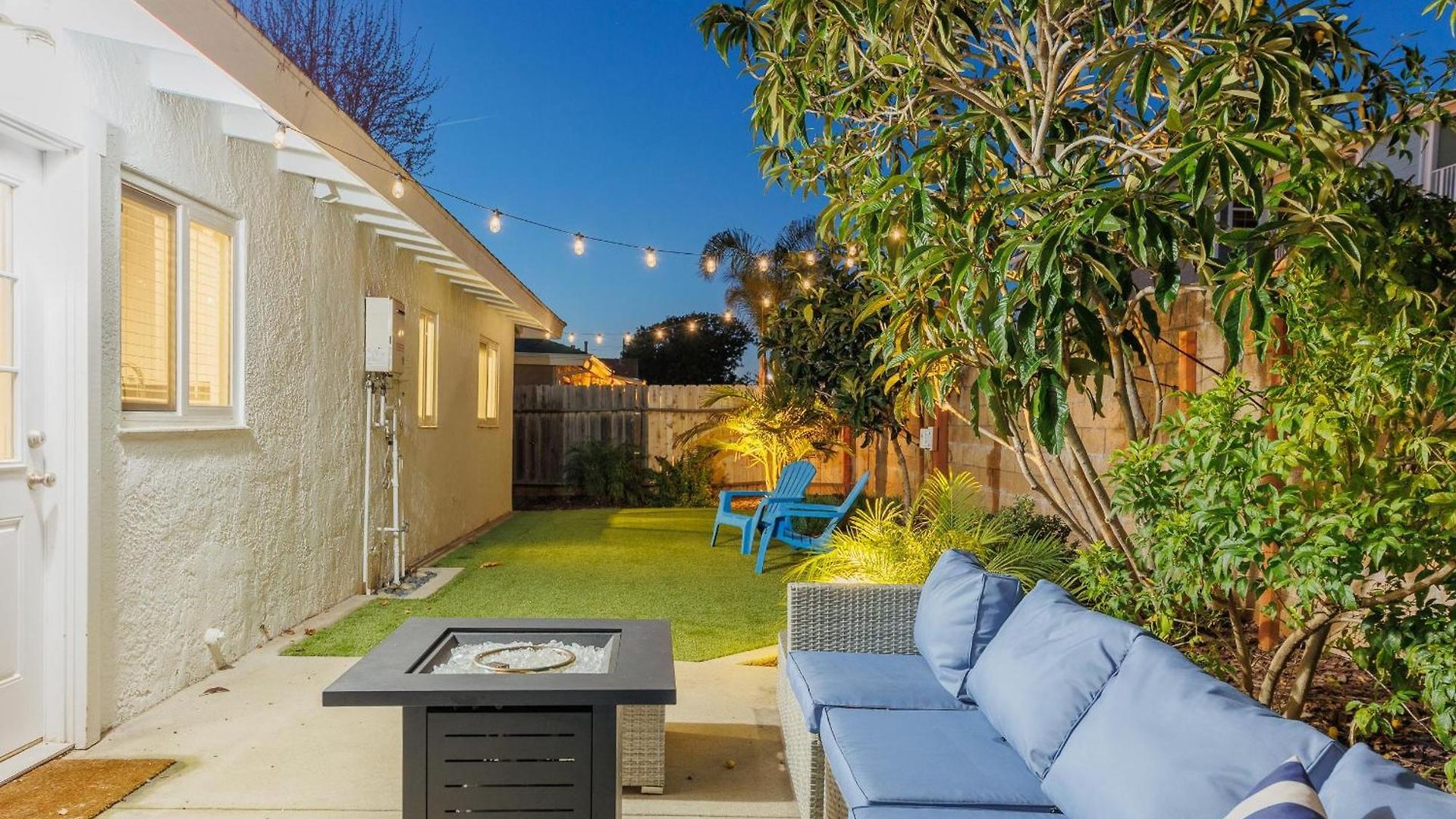 Charming - 4br, Sleeps 10, Pets Ok Carlsbad