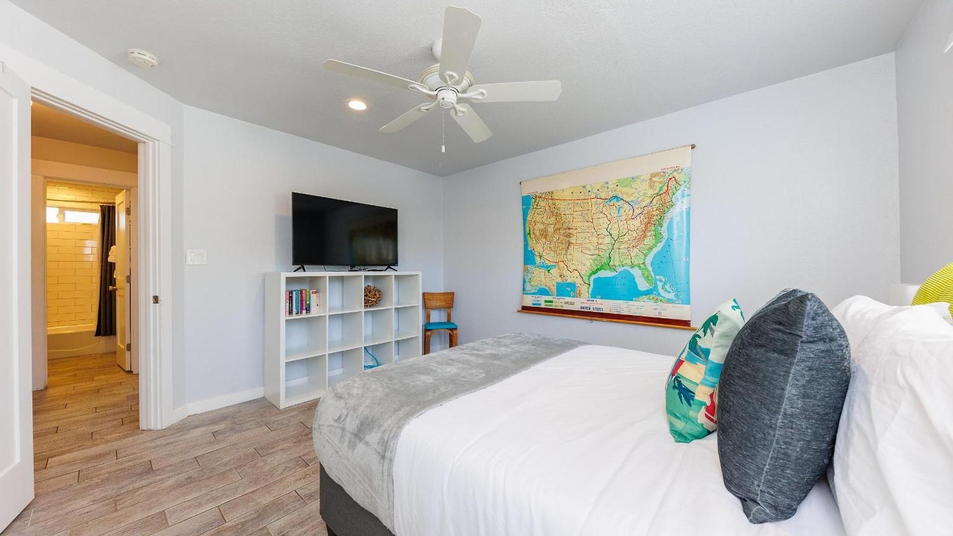Pet Friendly Bungalow, Close To Carlsbad
