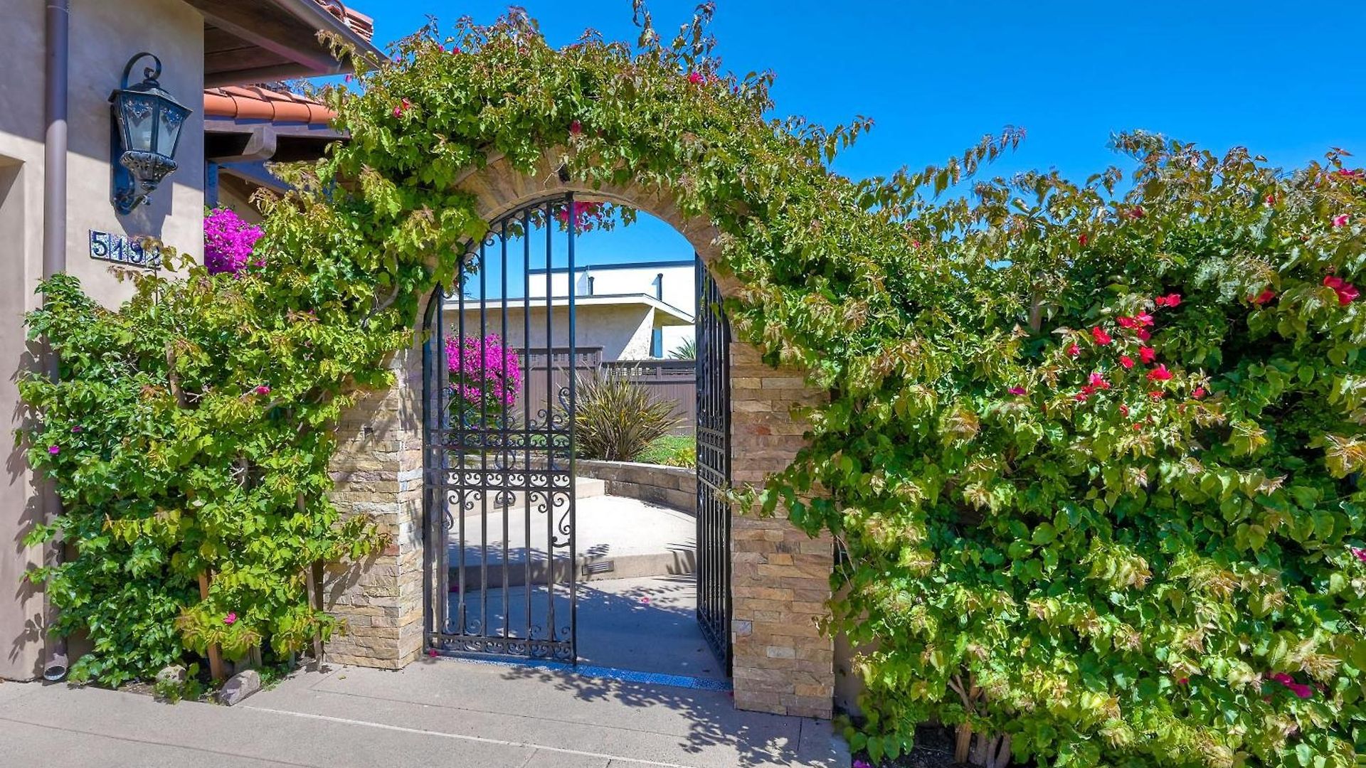 Walk To The - Outdoor Dining - Spacious