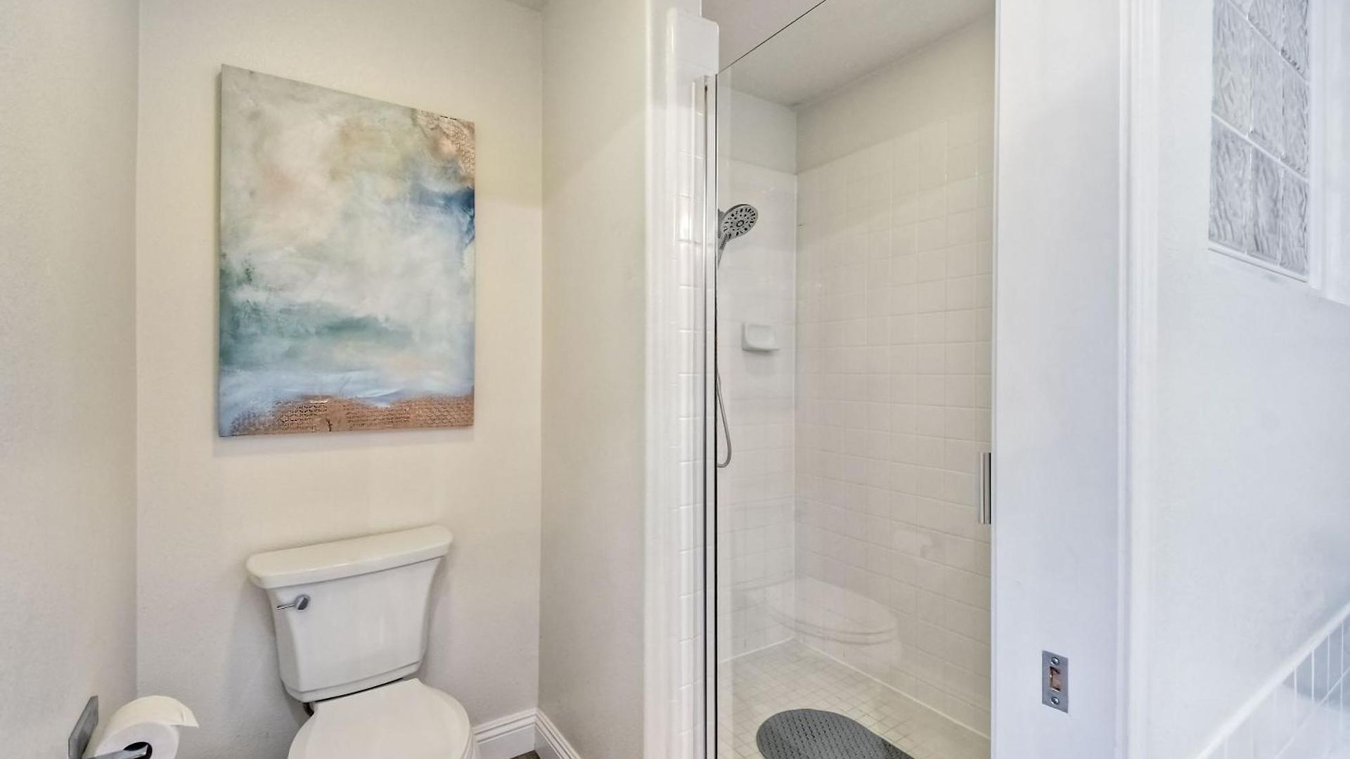 Lagoon Views - Pool - Hot Tub - Gated Community Carlsbad