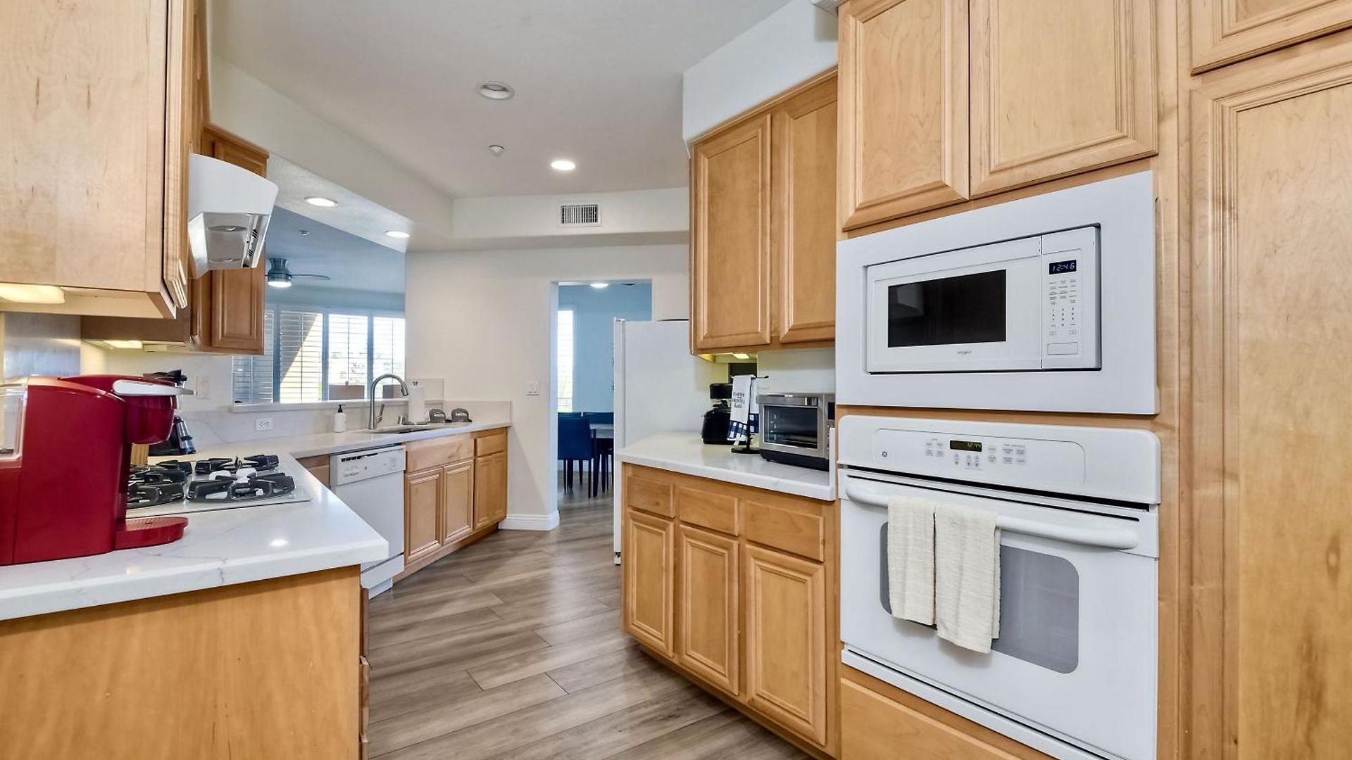Holiday home Lagoon Views - Pool - Hot Tub - Gated Community Carlsbad