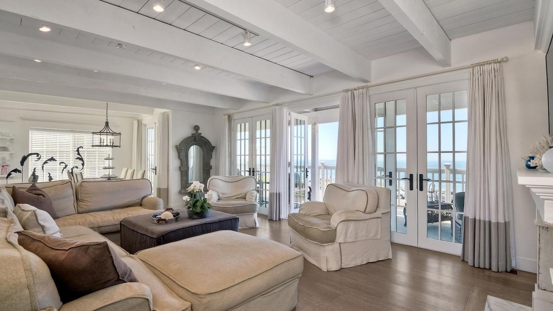 Juniper Entire - Sleeps 18 - Oceanfront * Carlsbad
