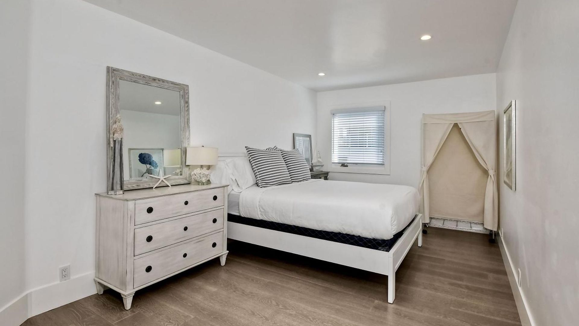 Holiday home Luxury Ocean Views - 6 Bedroom - Steps To