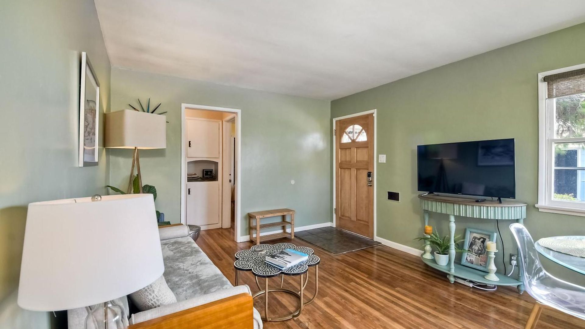 Walk 2 Beach, Ev Charger, Outdoor Dining, 2 Units *