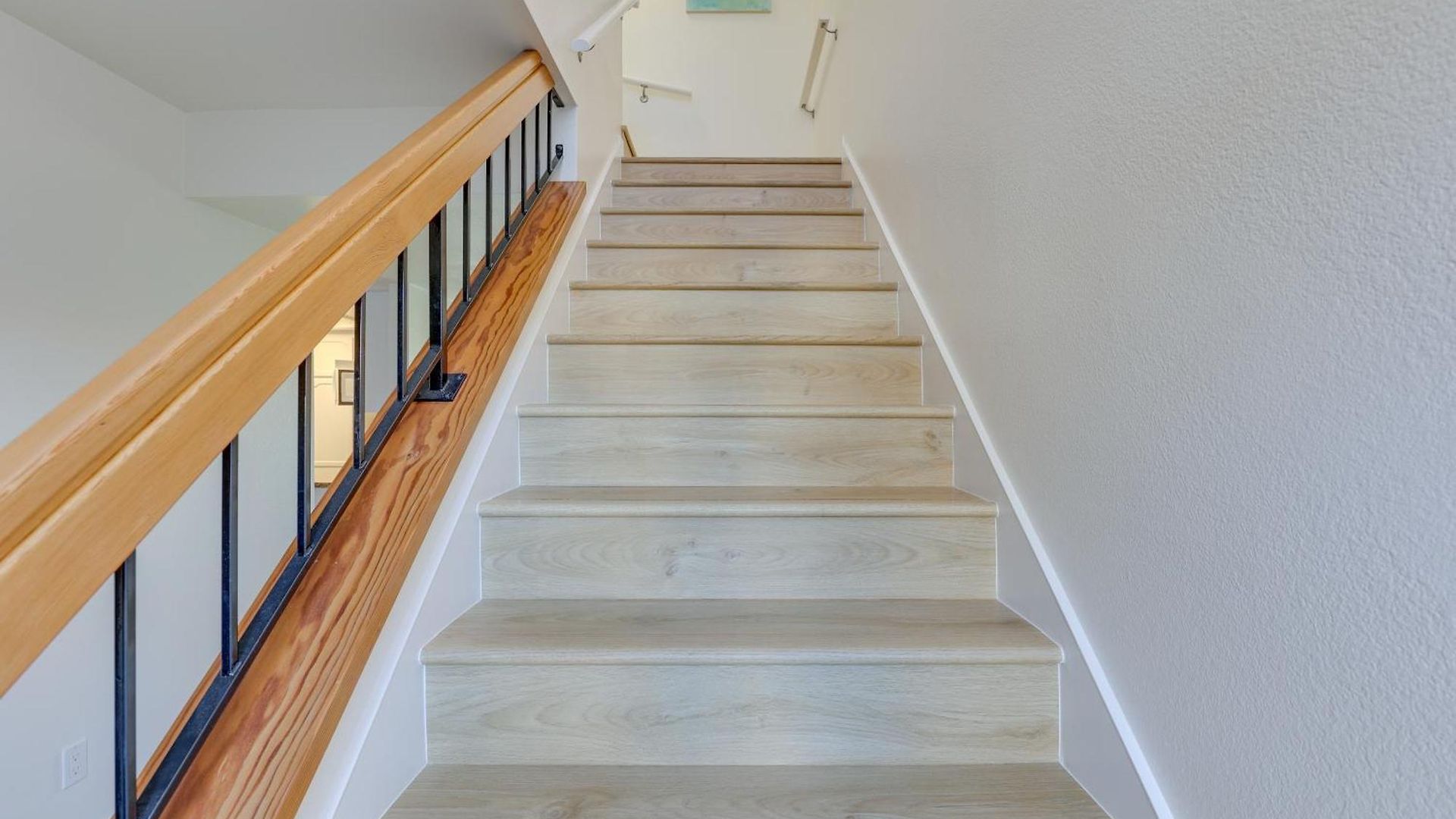 Extended Near Beach! W/ Pool * Carlsbad