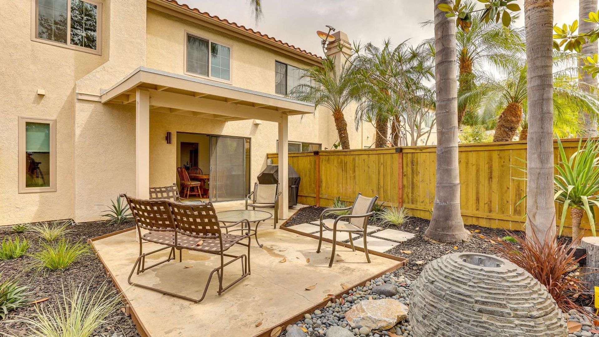 Extended Near Beach! W/ Pool Carlsbad