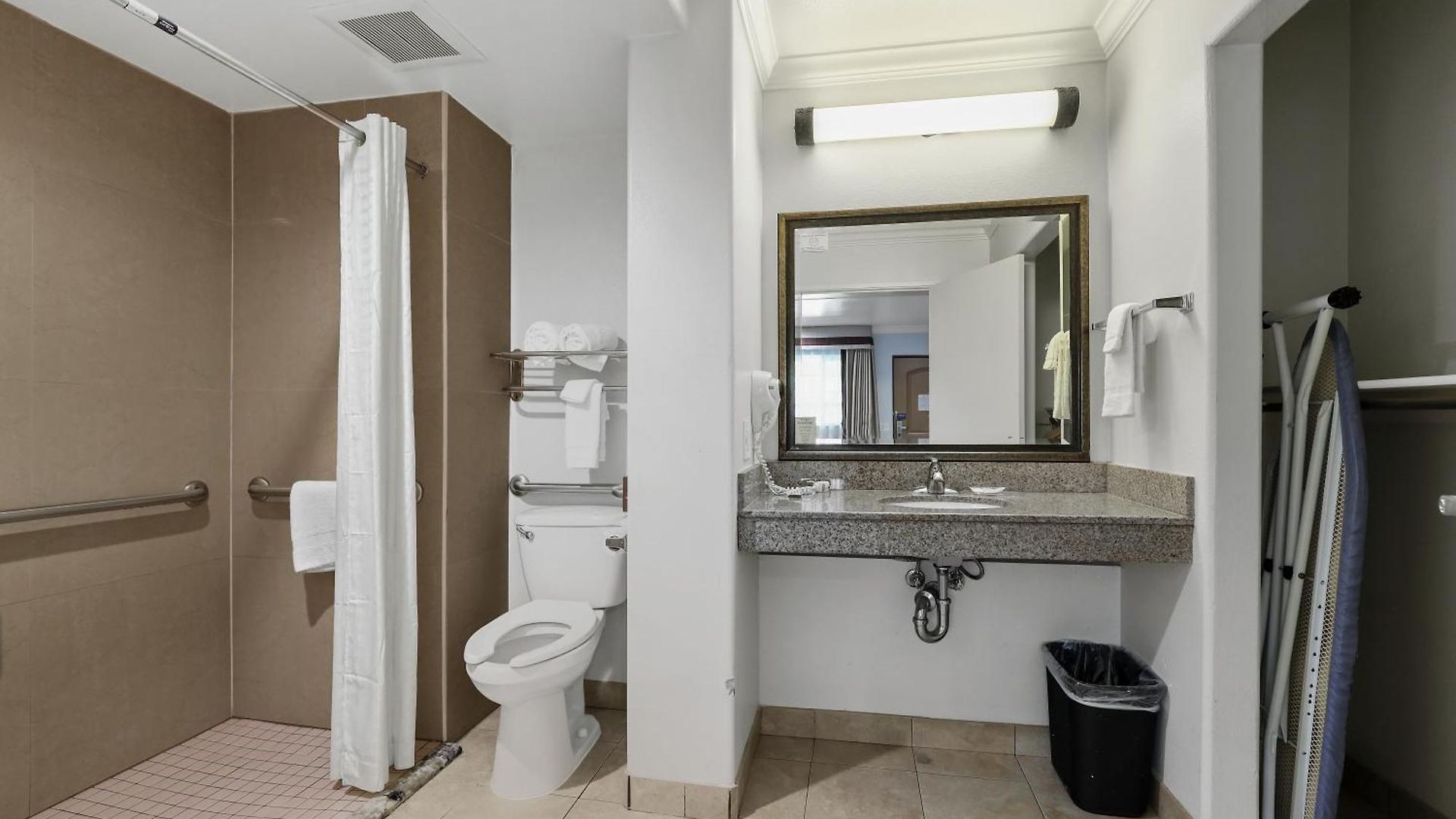 6 Carlsbad, Ca- North Hotel 3*