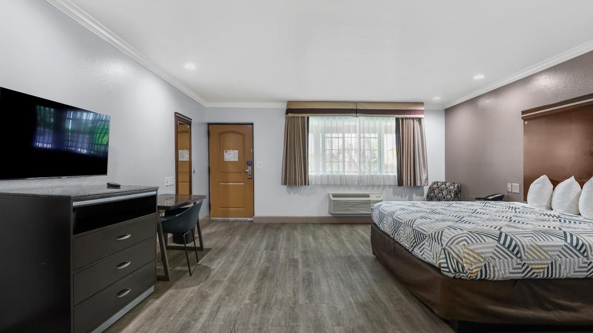6 Carlsbad, Ca- North Carlsbad