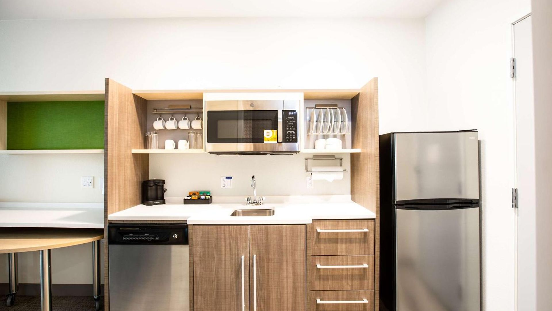 Hotel Home2 By Hilton Carlsbad, Ca 3*