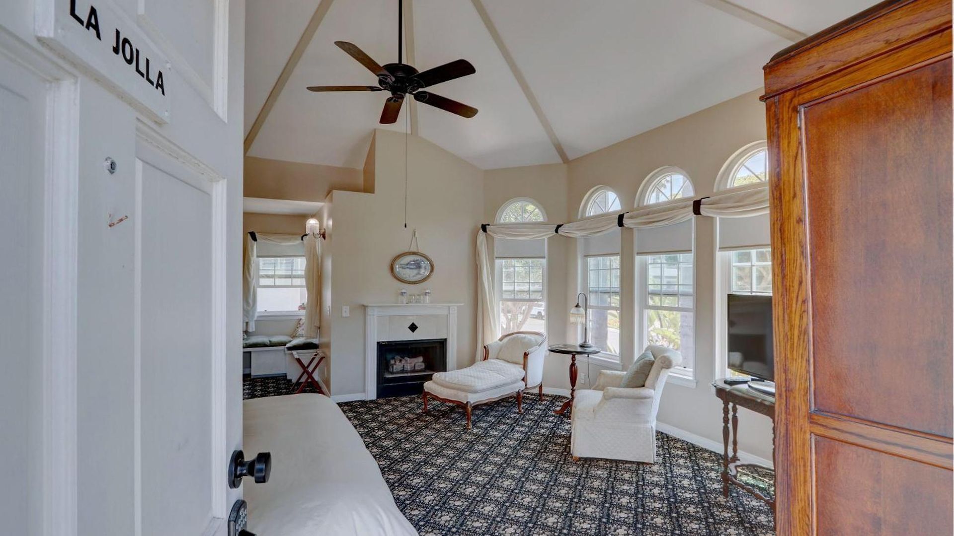 Pelican Cove Hotel 4*