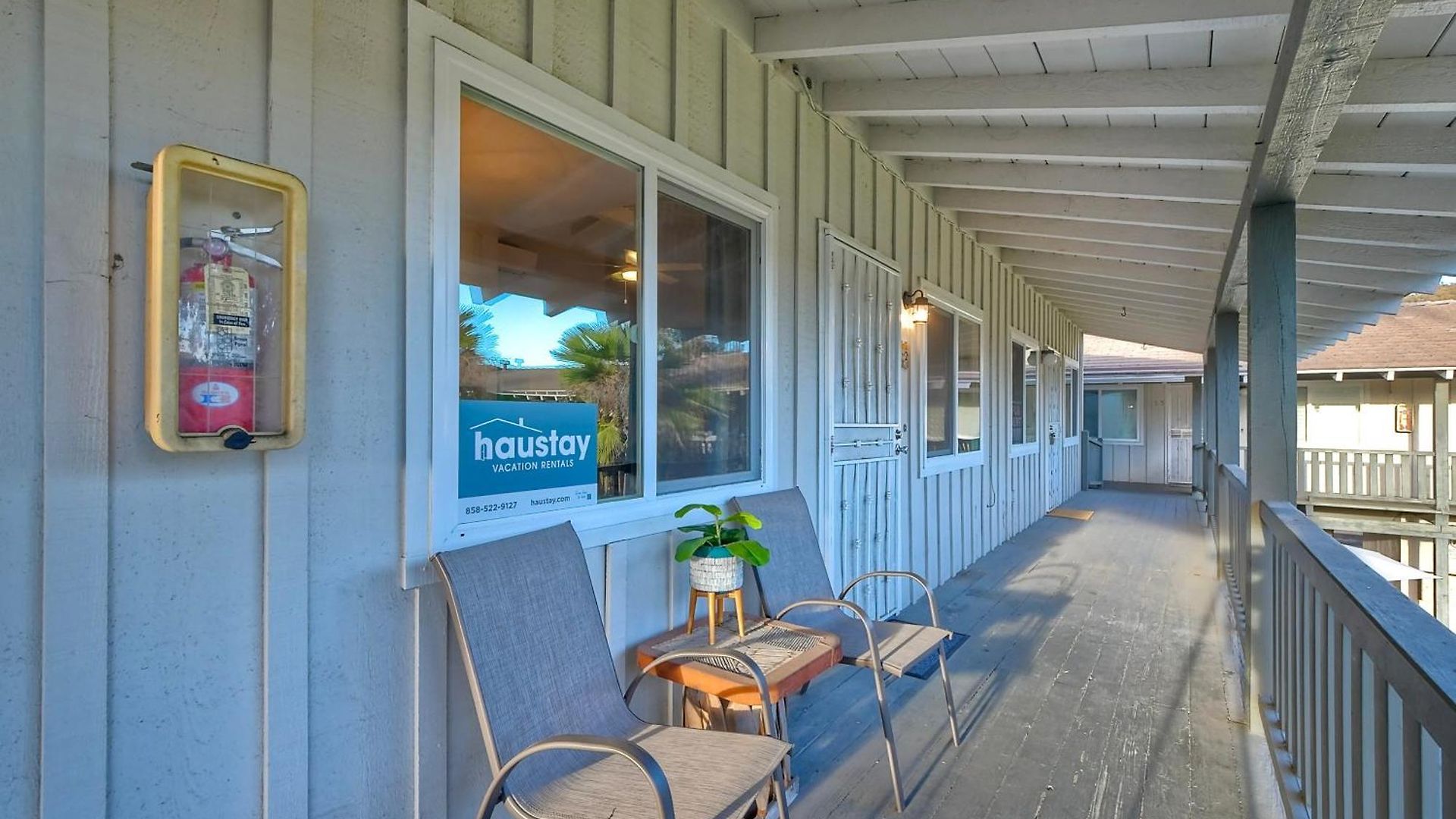 90 Walk Score - Steps To & Dining - Reserved Parking * Carlsbad