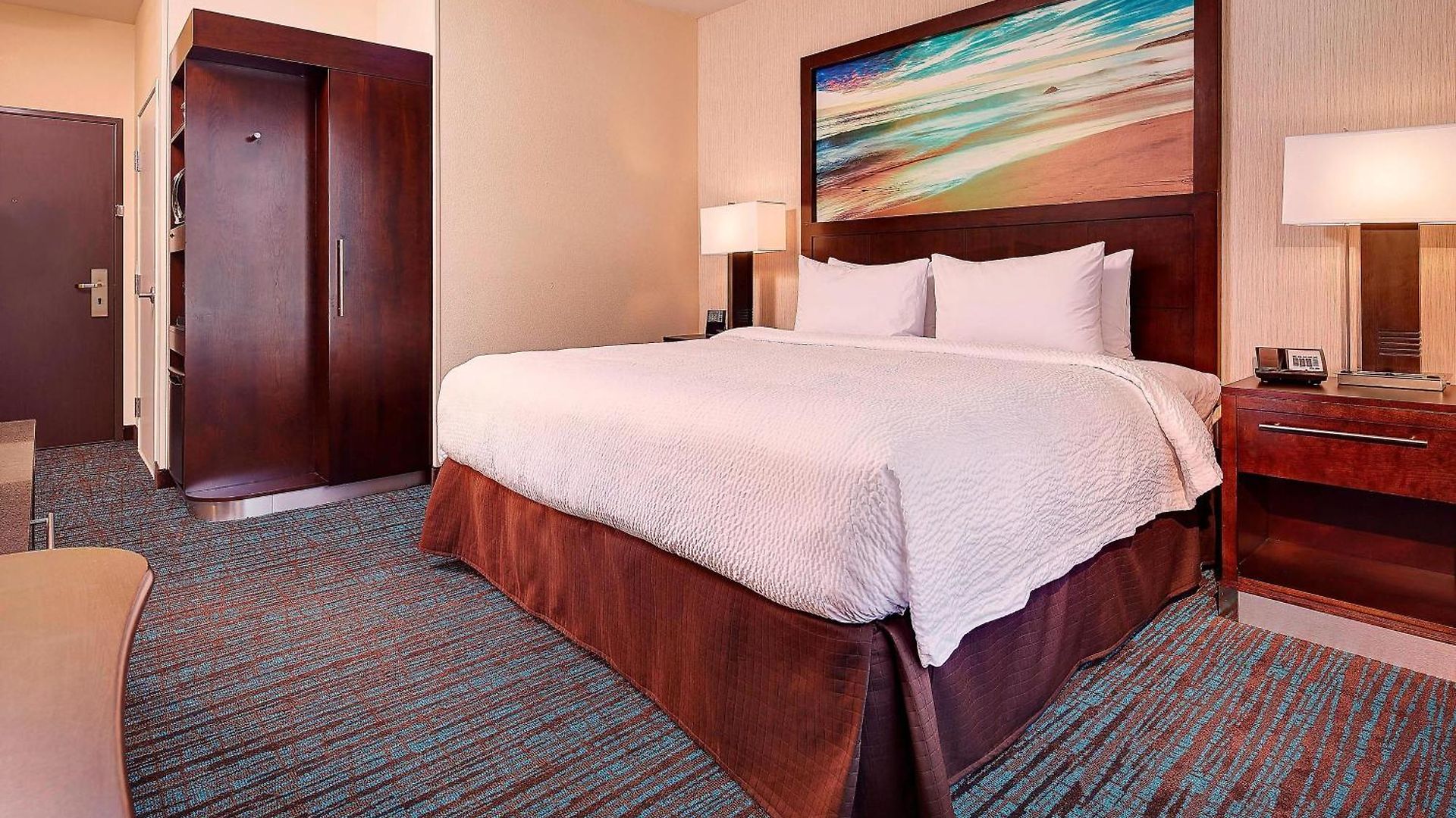 Hotel Fairfield & By Marriott San Diego 3*