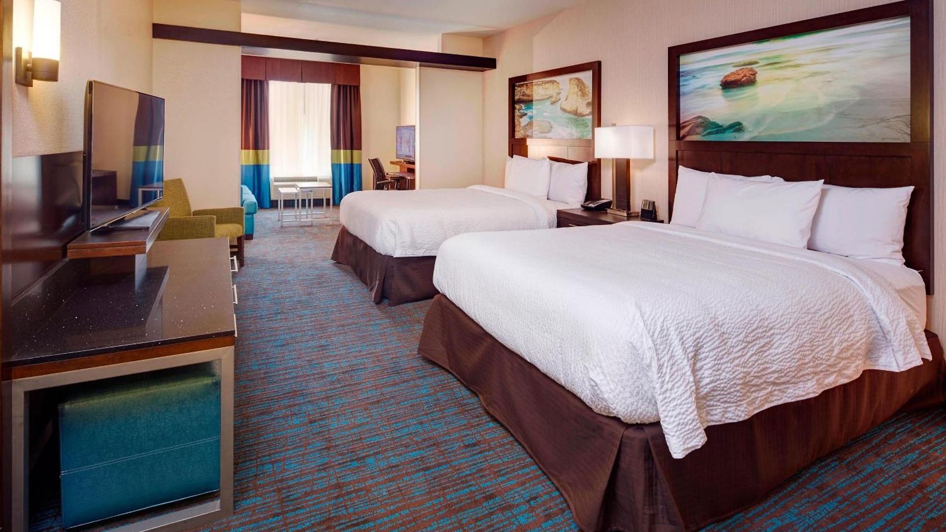 Hotel Fairfield & By Marriott San Diego 3*