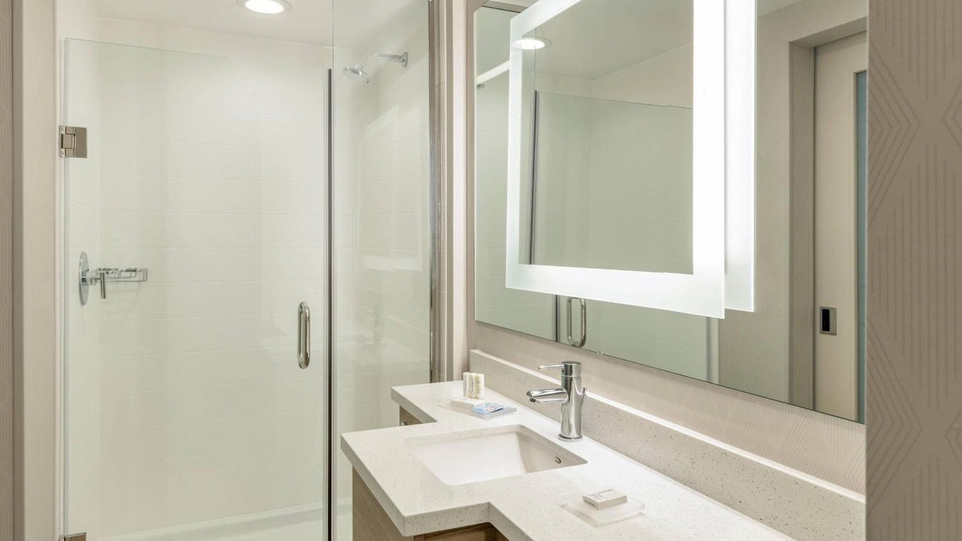 Springhill By Marriott San Diego 3*