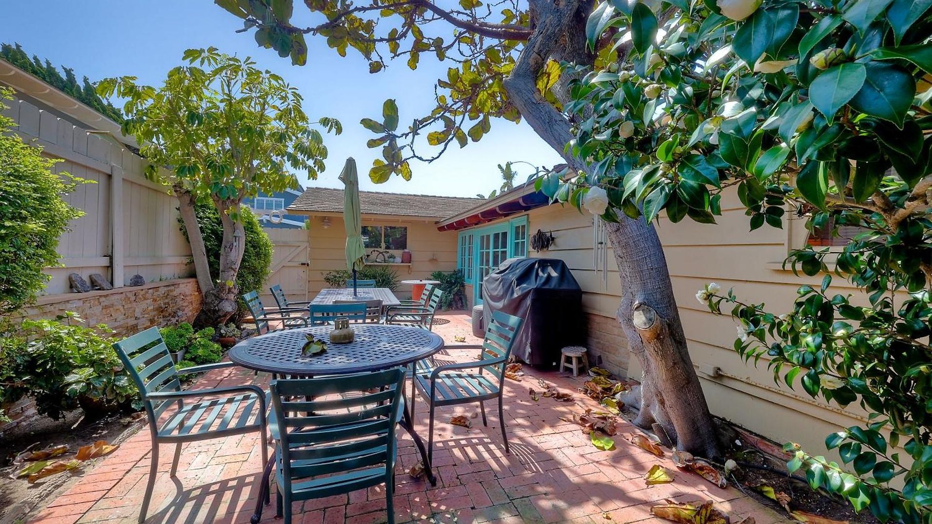 5051 Shore Drive *