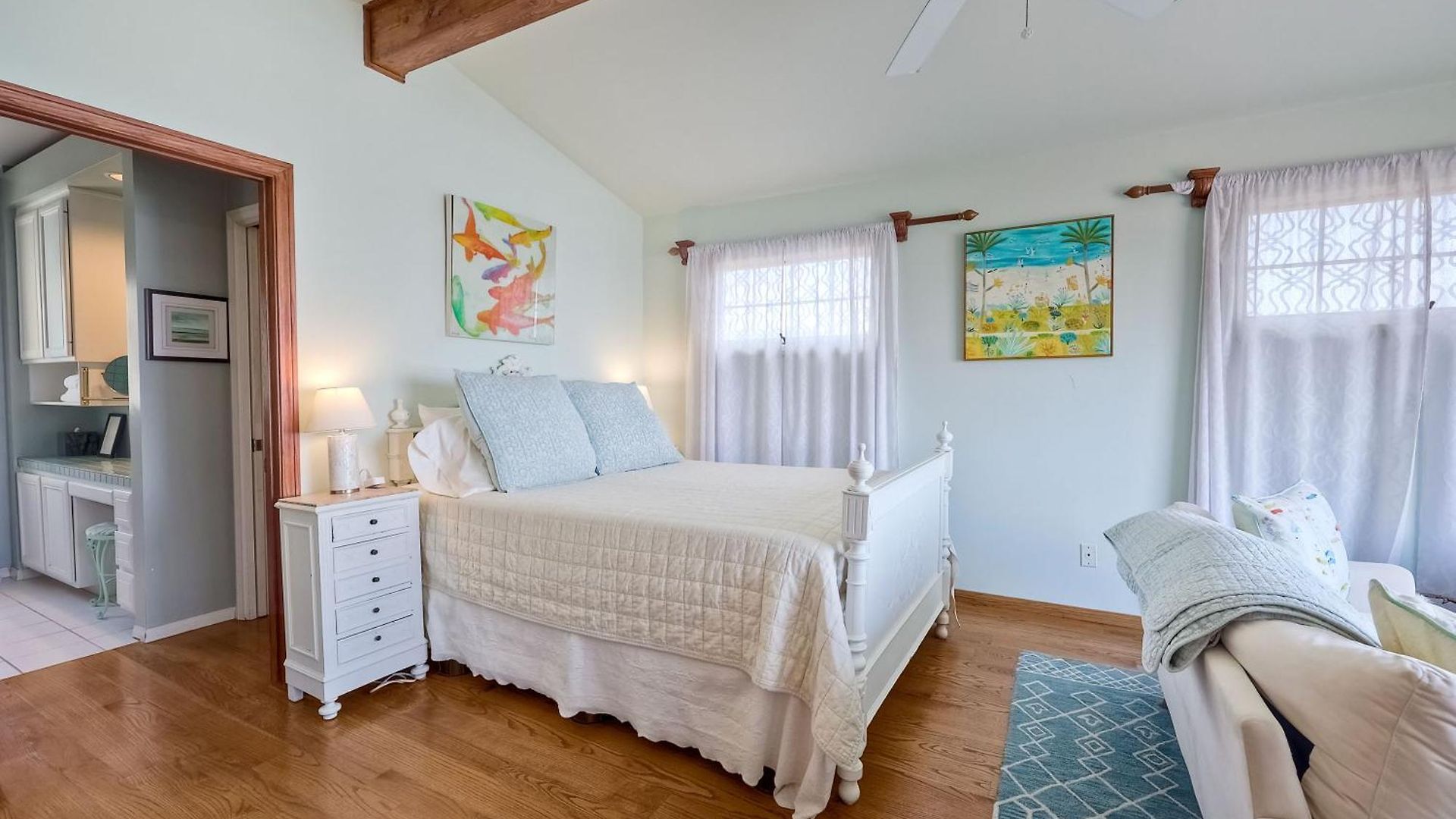 5051 Shore Drive Holiday home