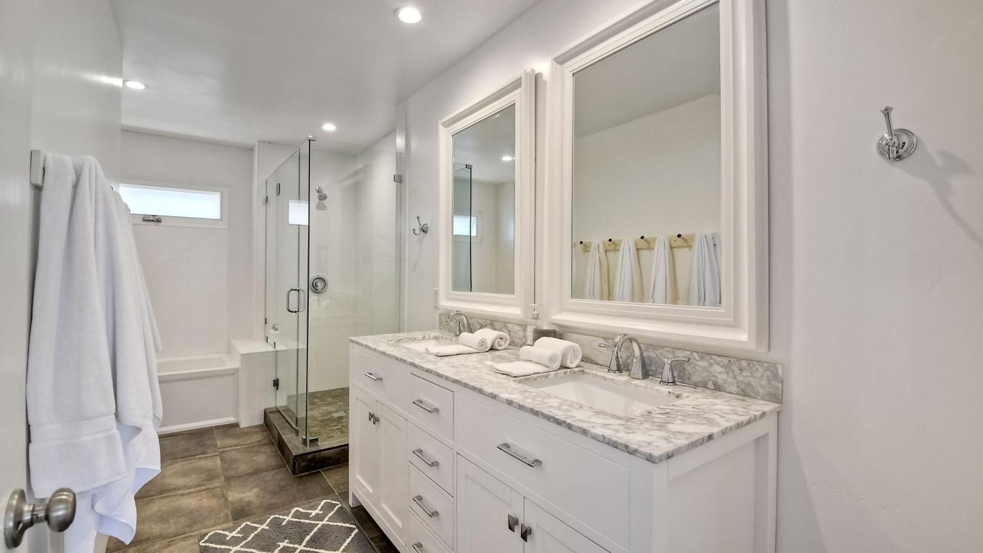 3636 Blvd - Upper *