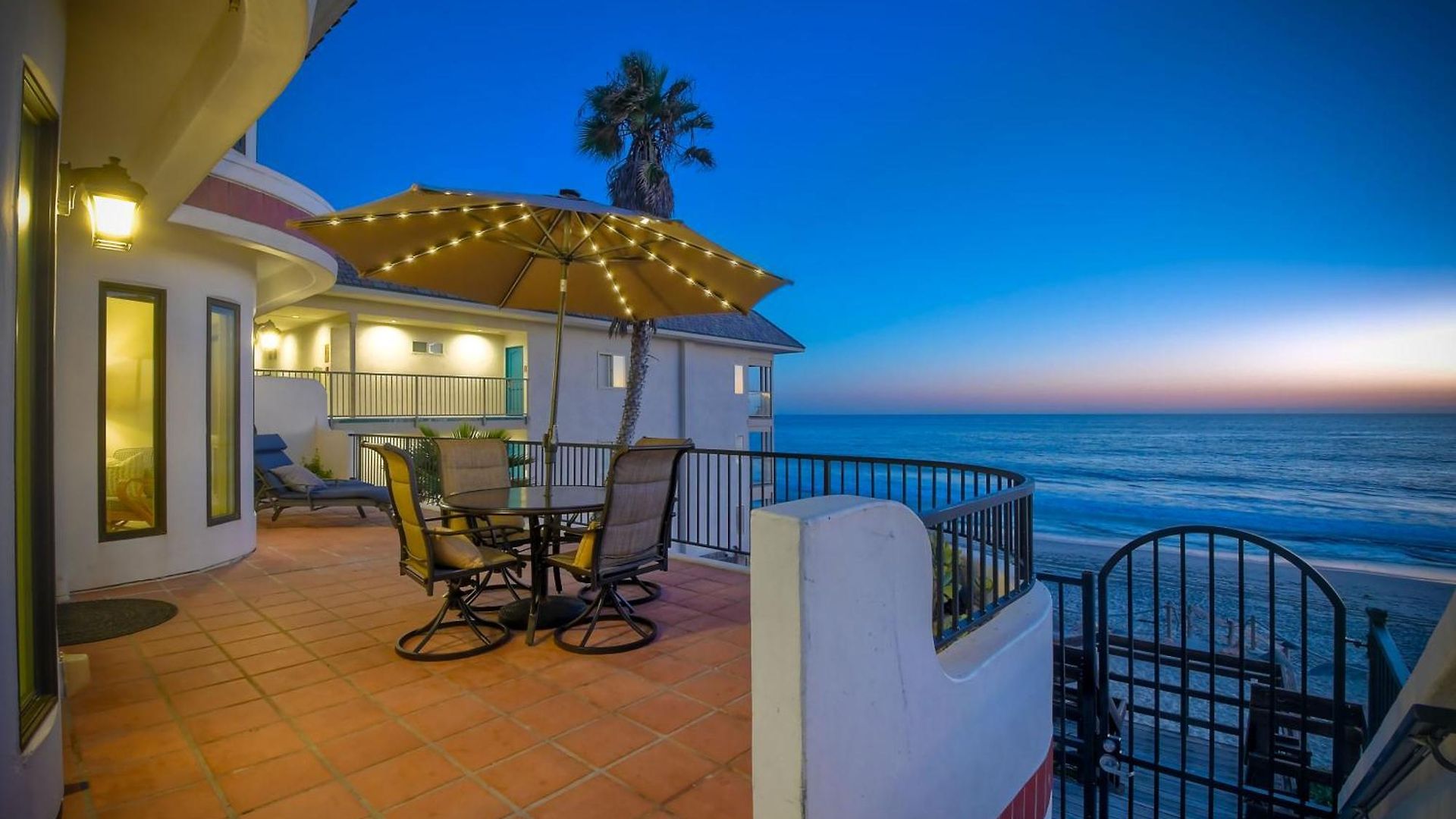2751 Ocean Street * Carlsbad