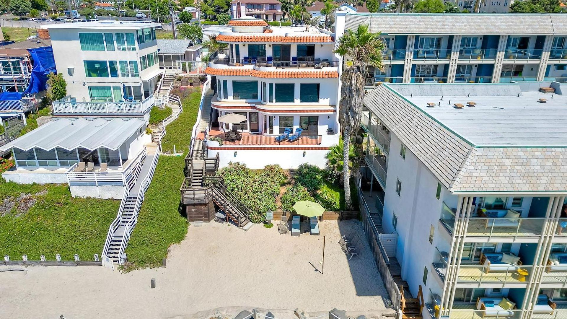 2751 Ocean Street