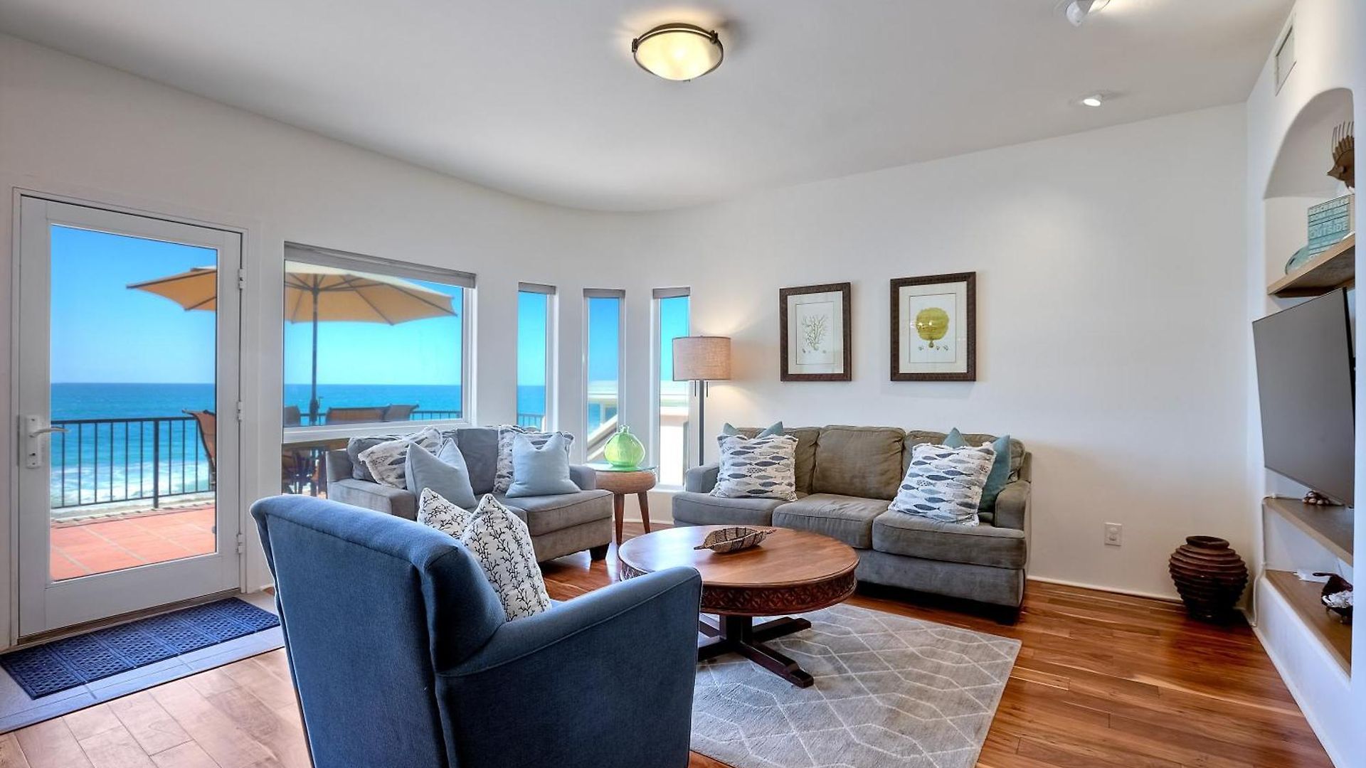 2751 Ocean Street * Carlsbad